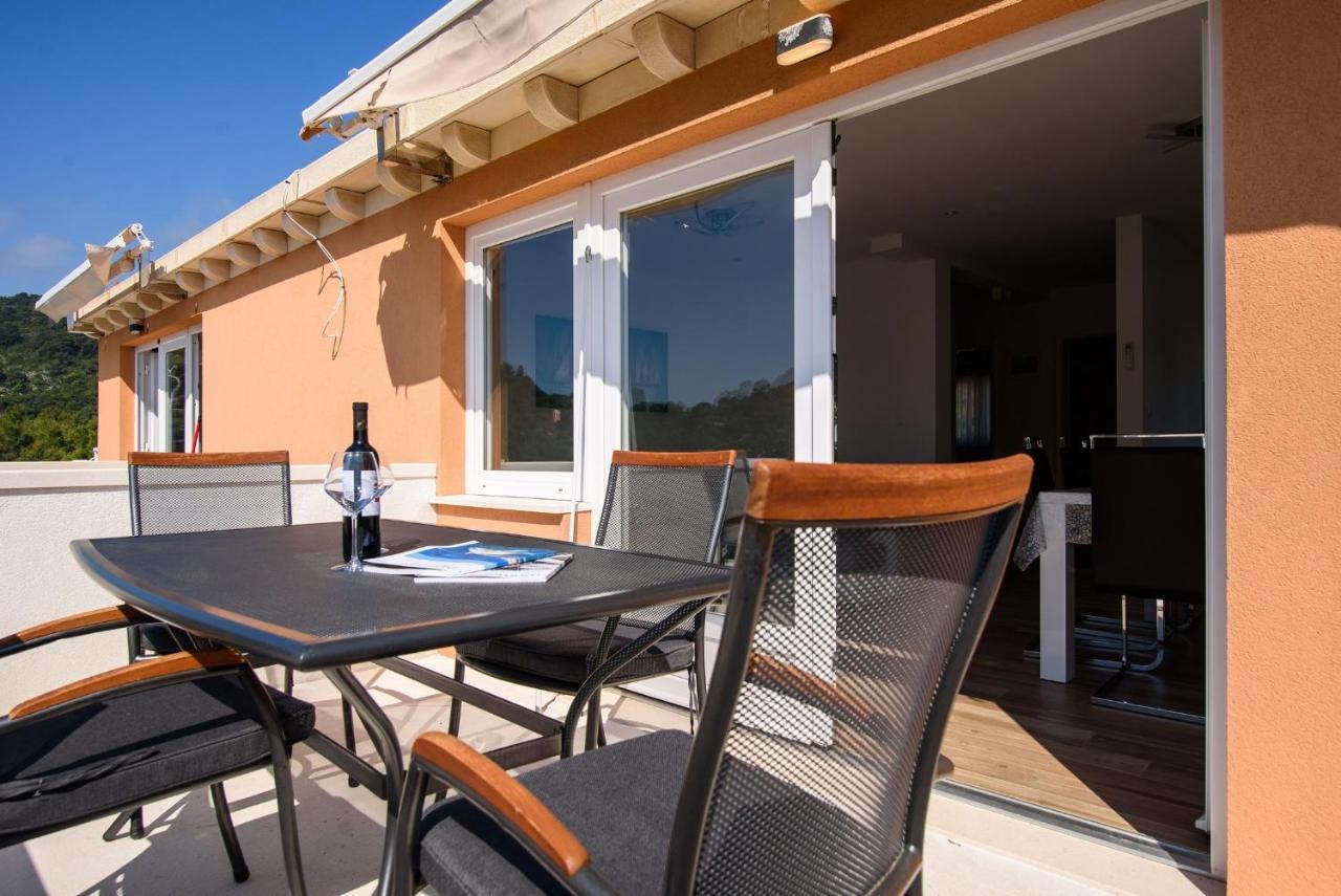 Stermasi Apartments Saplunara Dış mekan fotoğraf