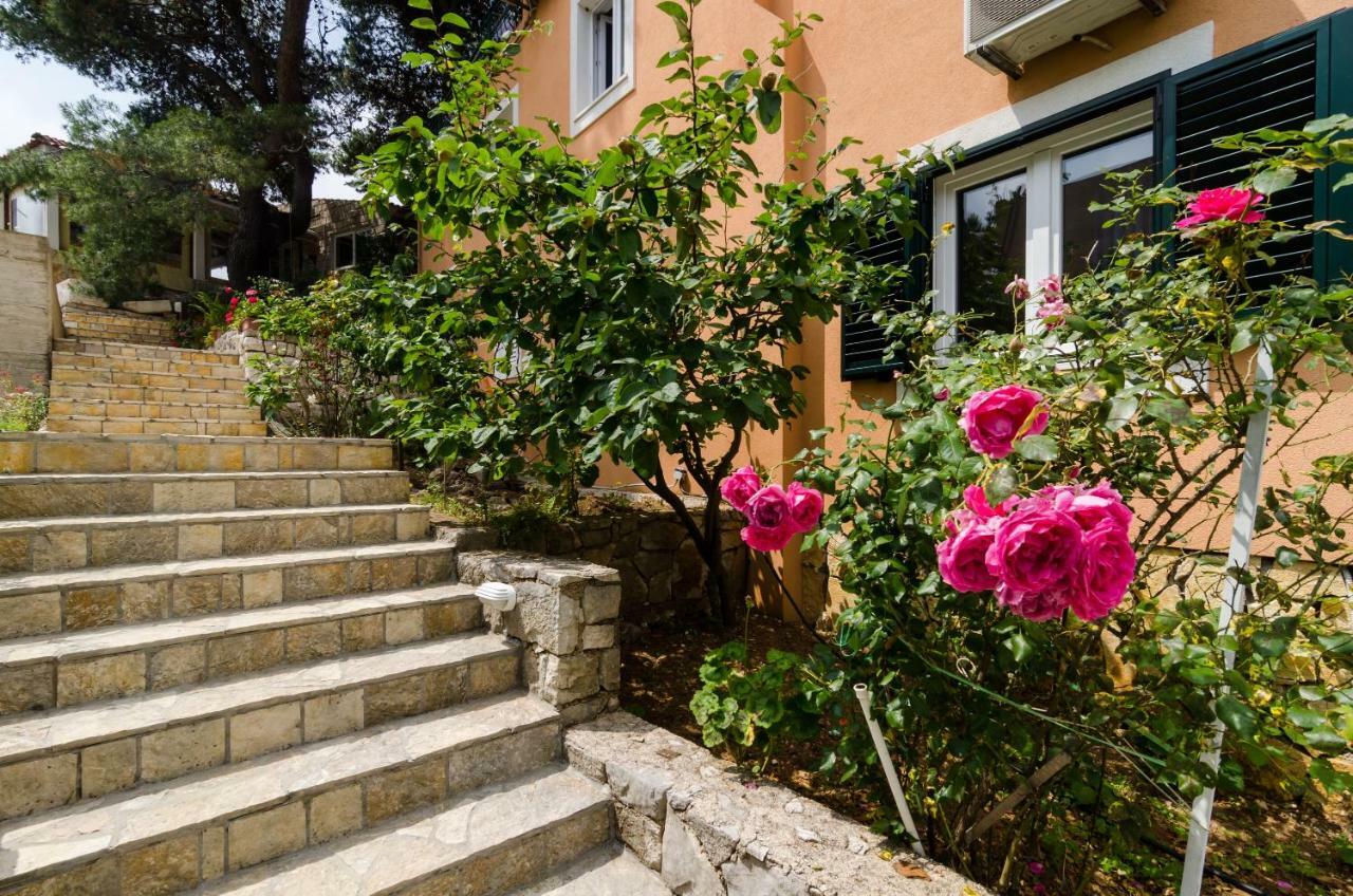 Stermasi Apartments Saplunara Dış mekan fotoğraf